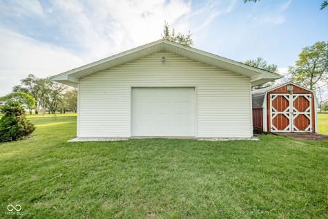 1020 E Shockley Road Muncie IN 47302