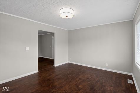 9846 Catalina Drive Indianapolis IN 46235