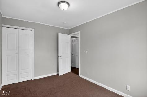 9846 Catalina Drive Indianapolis IN 46235