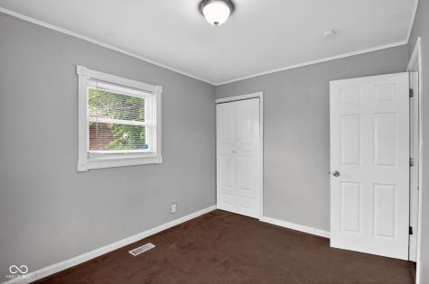 9846 Catalina Drive Indianapolis IN 46235