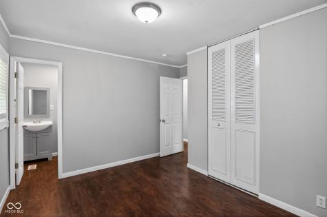 9846 Catalina Drive Indianapolis IN 46235