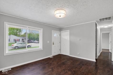 9846 Catalina Drive Indianapolis IN 46235