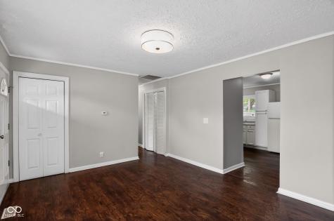 9846 Catalina Drive Indianapolis IN 46235