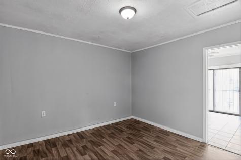 9846 Catalina Drive Indianapolis IN 46235