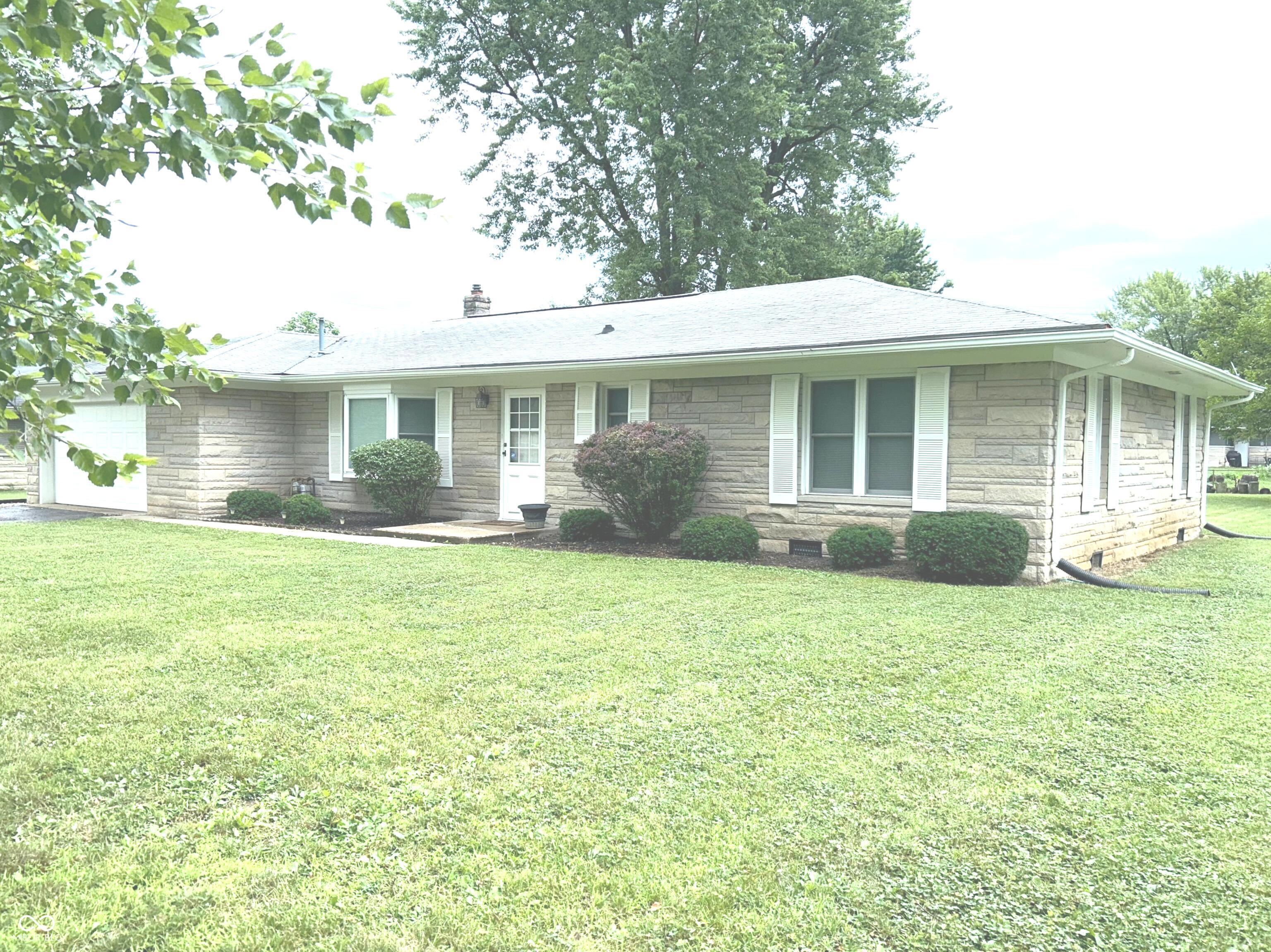1365 Hope Drive Avon IN 46123