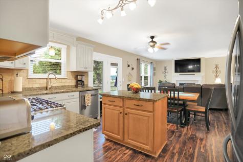7215 Braxton Drive Noblesville IN 46062