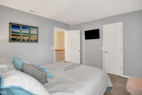7215 Braxton Drive Noblesville IN 46062