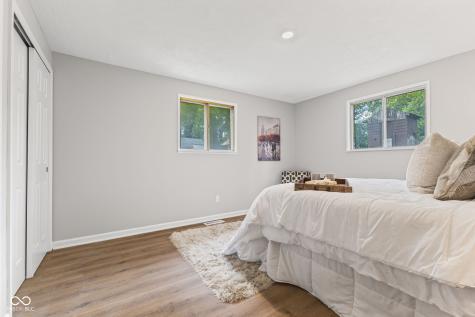 111 W Southern Avenue Indianapolis IN 46225