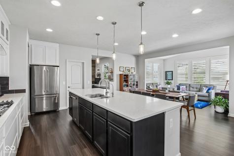 3769 Conifer Drive Zionsville IN 46077
