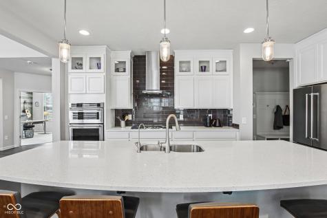 3769 Conifer Drive Zionsville IN 46077