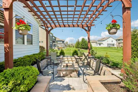 3769 Conifer Drive Zionsville IN 46077