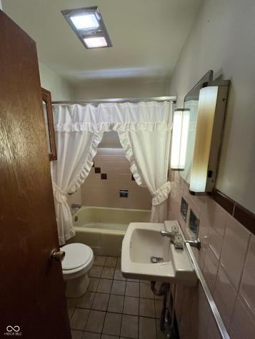4212 Columbus Avenue Anderson IN 46013