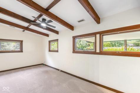 895 Raymond Street Plainfield IN 46168