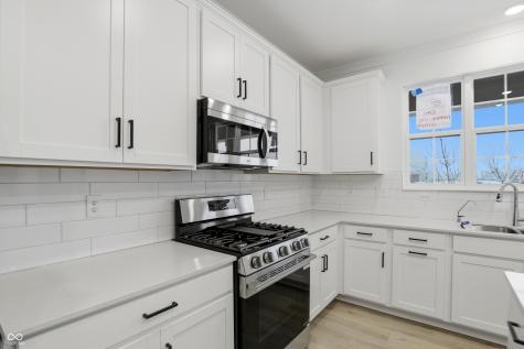 5199 Nettleton Way Avon IN 46123