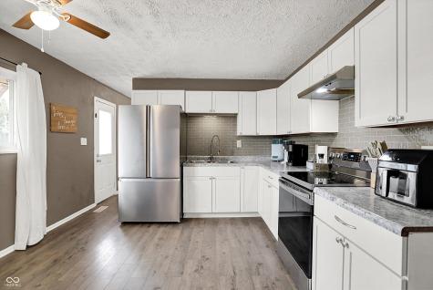 1860 Churchill Road Franklin IN 46131