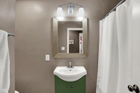 1860 Churchill Road Franklin IN 46131