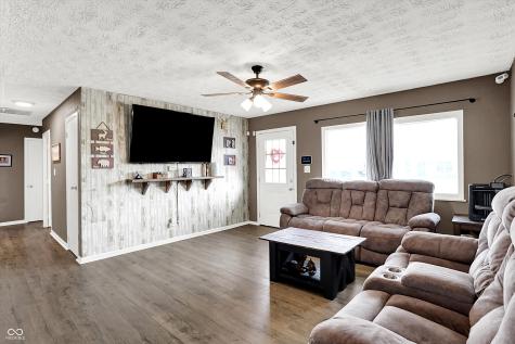 1860 Churchill Road Franklin IN 46131