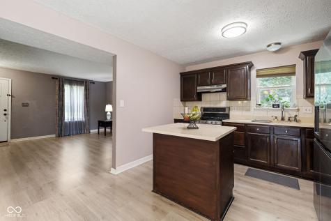 2021 W 66th Street Indianapolis IN 46260