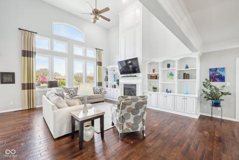 476 Sapphire Drive Carmel IN 46032
