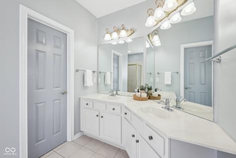 476 Sapphire Drive Carmel IN 46032
