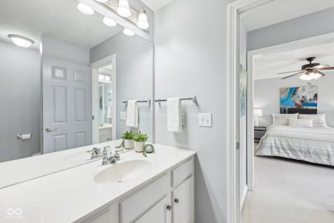 476 Sapphire Drive Carmel IN 46032
