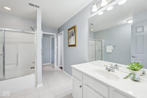 476 Sapphire Drive Carmel IN 46032