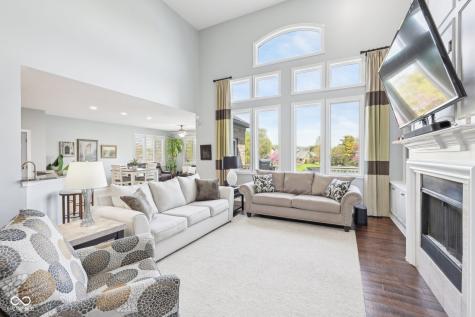 476 Sapphire Drive Carmel IN 46032