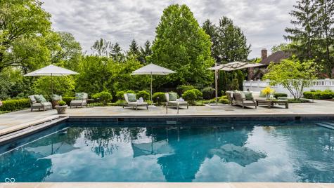 532 Dorset Boulevard Carmel IN 46032