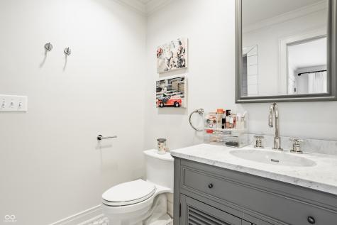 532 Dorset Boulevard Carmel IN 46032