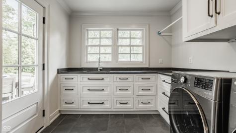 532 Dorset Boulevard Carmel IN 46032