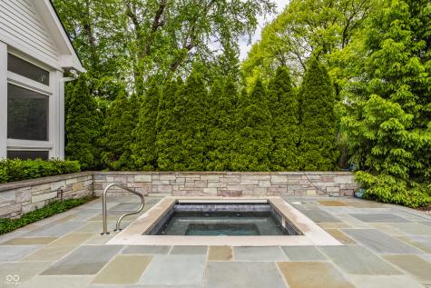 532 Dorset Boulevard Carmel IN 46032