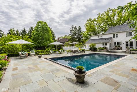 532 Dorset Boulevard Carmel IN 46032