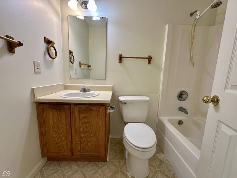 11549 Glenn Abbey Lane Indianapolis IN 46235