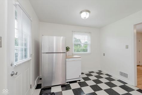 4236 Winthrop Avenue Indianapolis IN 46205