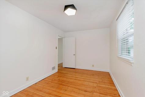 4236 Winthrop Avenue Indianapolis IN 46205