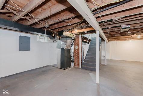 4236 Winthrop Avenue Indianapolis IN 46205
