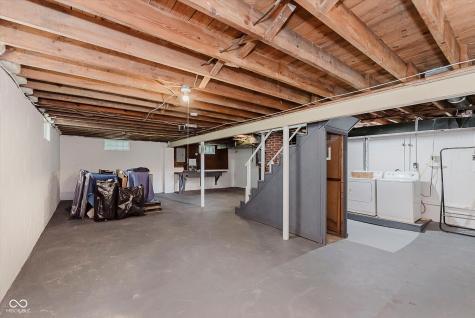 4236 Winthrop Avenue Indianapolis IN 46205