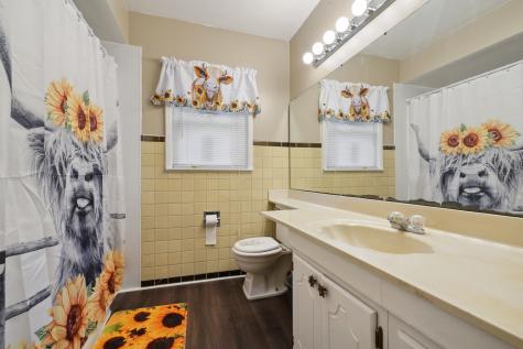 6751 Allisonville Road Indianapolis IN 46220