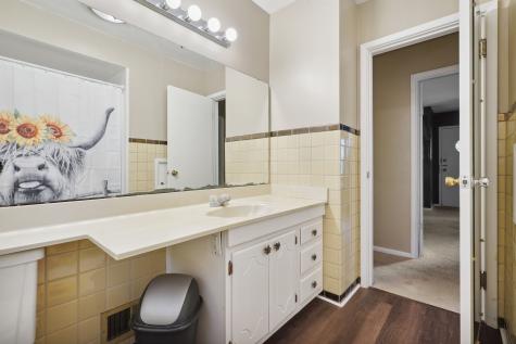 6751 Allisonville Road Indianapolis IN 46220