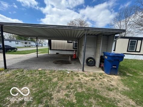 9218 Wind River Court Indianapolis IN 46234