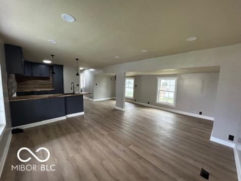 9218 Wind River Court Indianapolis IN 46234