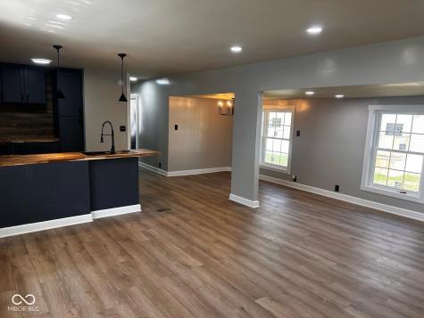 9218 Wind River Court Indianapolis IN 46234