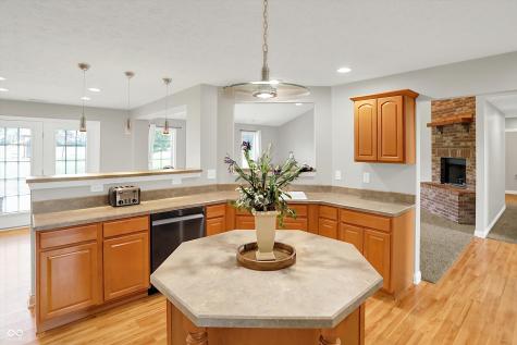 421 Lowry Street Jamestown IN 46147