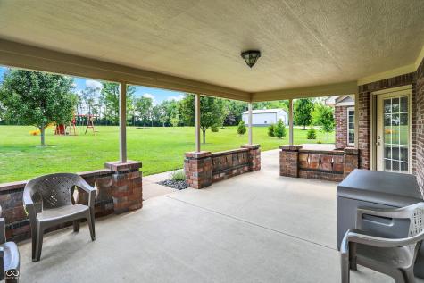 421 Lowry Street Jamestown IN 46147