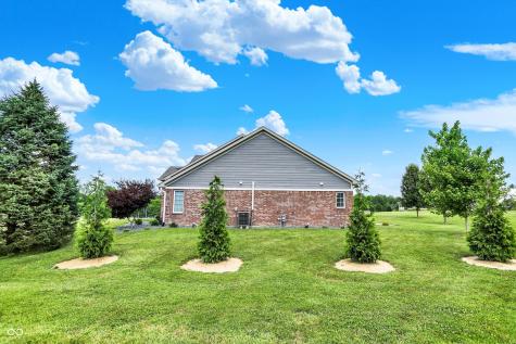 421 Lowry Street Jamestown IN 46147