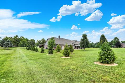 421 Lowry Street Jamestown IN 46147