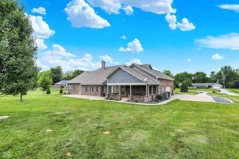 421 Lowry Street Jamestown IN 46147