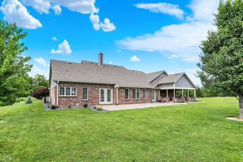 421 Lowry Street Jamestown IN 46147