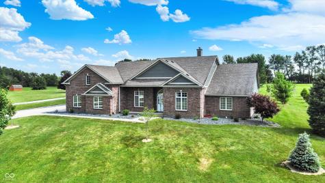 421 Lowry Street Jamestown IN 46147