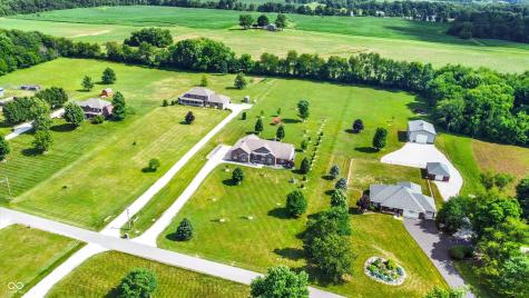 421 Lowry Street Jamestown IN 46147